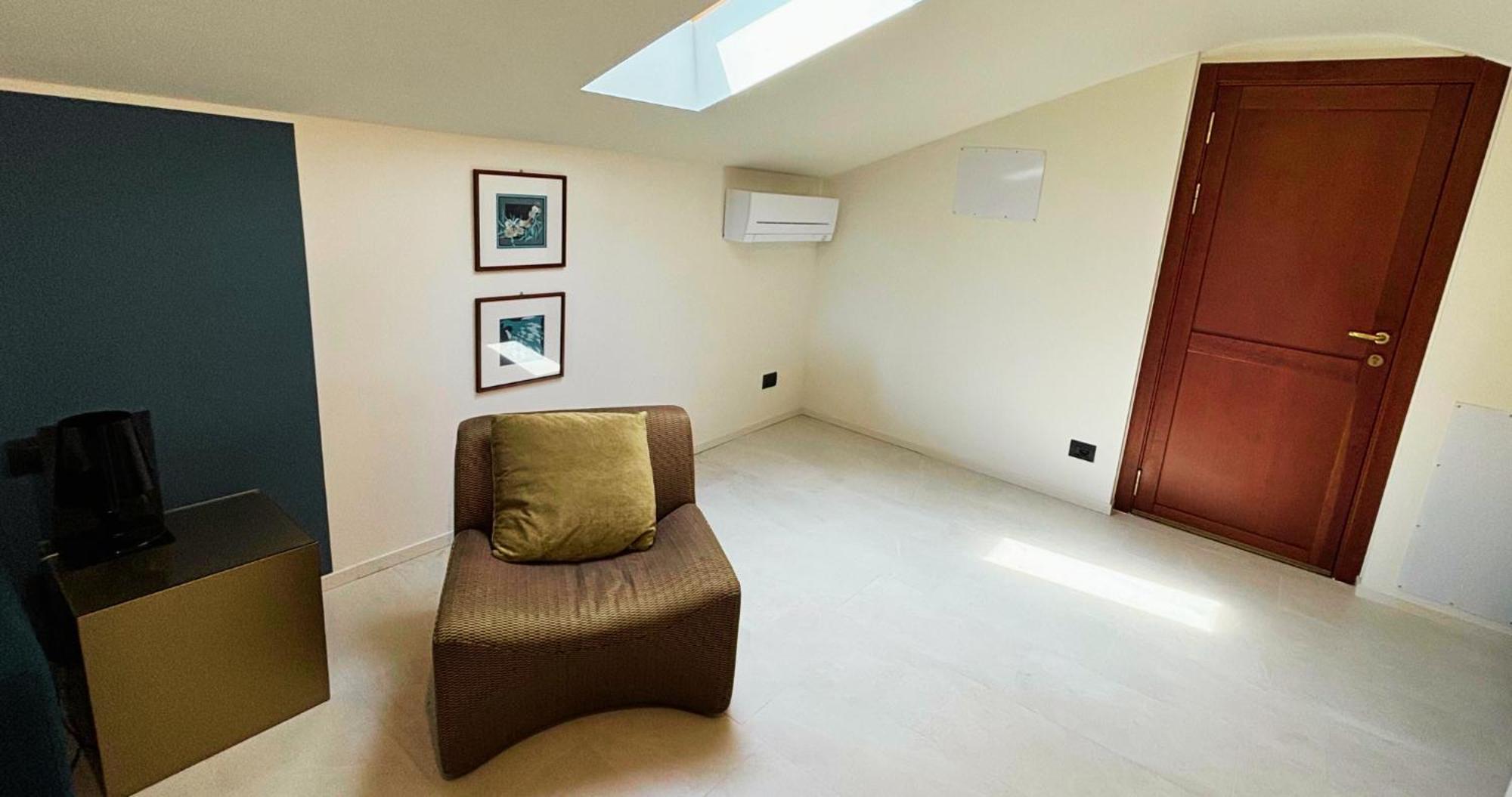 Bed and Breakfast Casa Ceruti Villa Guardia Екстер'єр фото