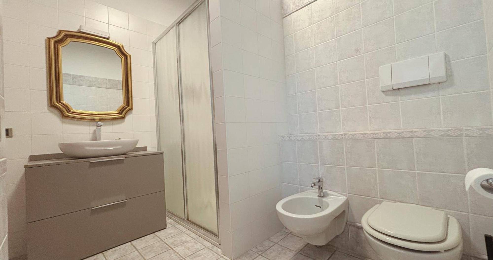 Bed and Breakfast Casa Ceruti Villa Guardia Екстер'єр фото